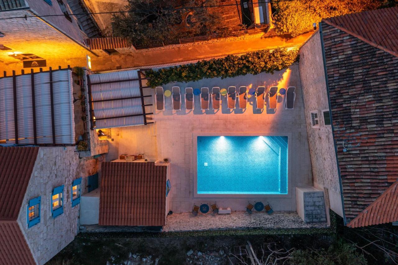 Hotel Agava Split Exteriör bild